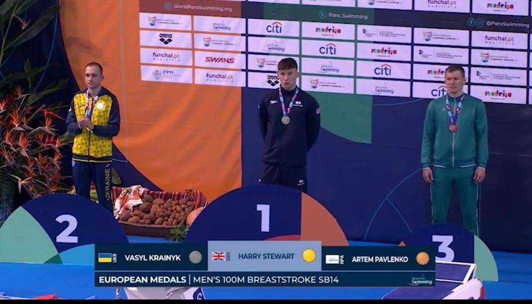 Пловец-паралимпиец из Таганрога, который судится со своим экс-тренером, стал бронзовым призером чемпионата Европы в Португалии