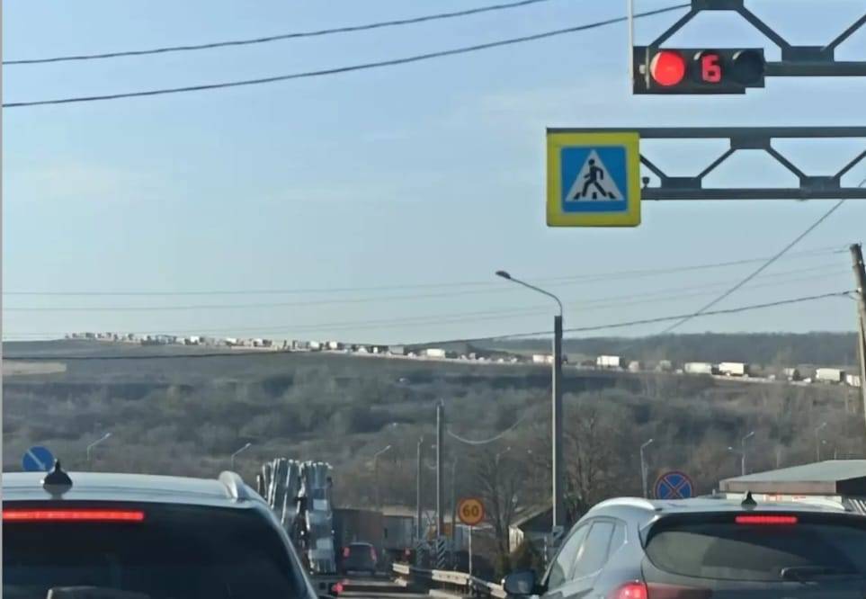 Текущими темпами реконструкции дорожникам потребуется 70 лет для того, чтобы сделать трассу Р-280 «Новороссия» четырехполосной