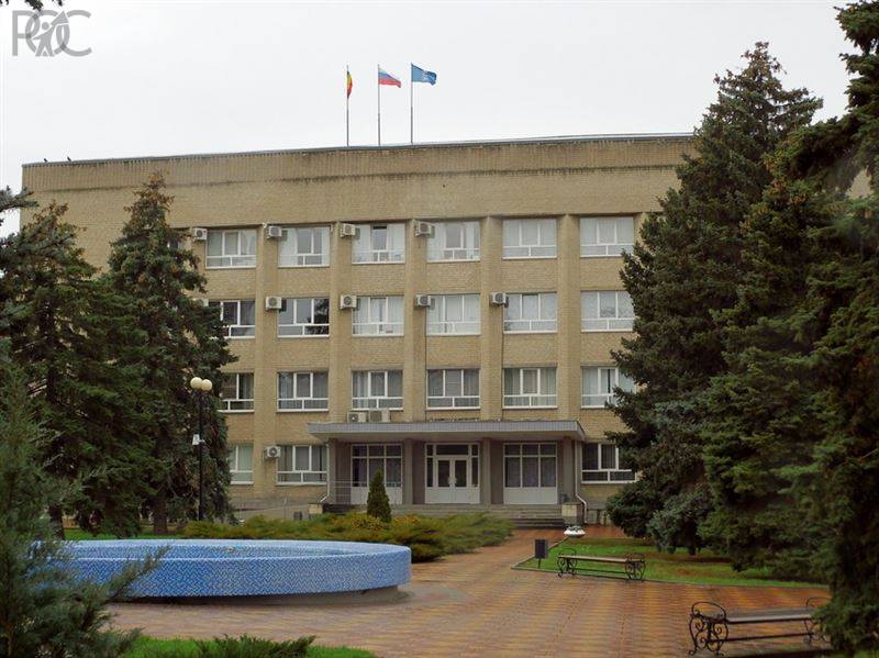 Прокуратура усомнилась в  законности продажи участка площадью 17 га домохозяйке из Азова