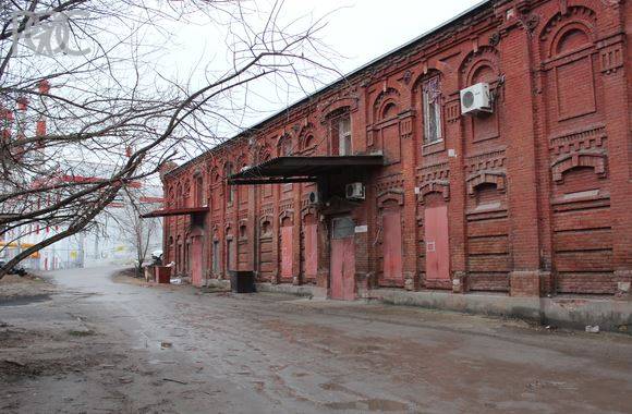 Ростовчане требуют остановить строительство высотки рядом с мельницей Парамонова