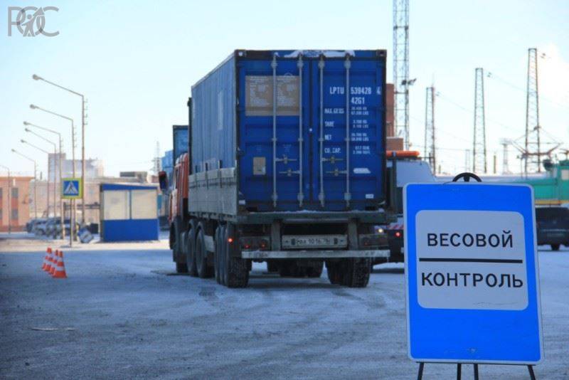 В Ростовской области будут бороться с превышением допустимого веса грузовых фур