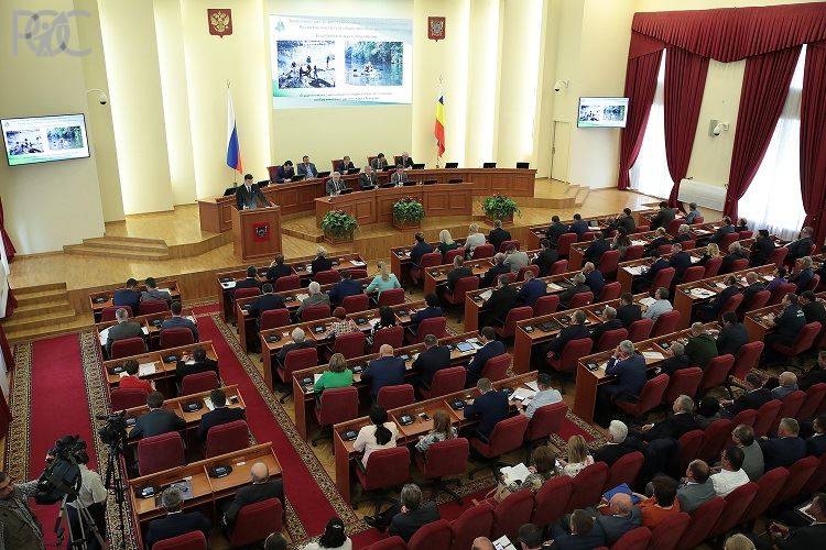 Губернатор раскритиковал главу администрации Таганрога за полигон ТБО