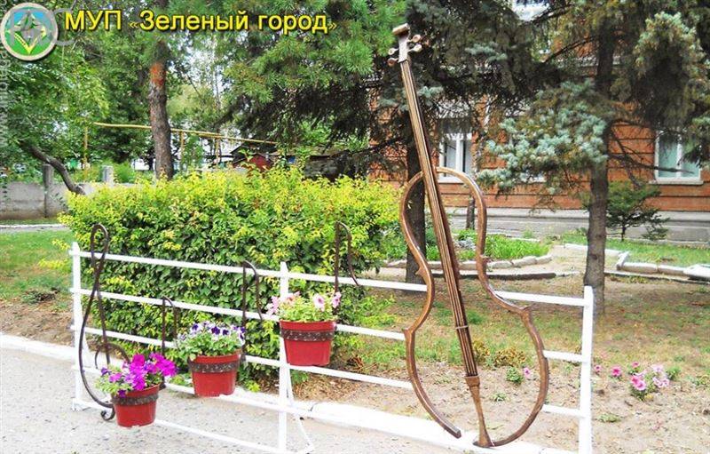 В Таганроге на аукцион выставят всю уличную «цветочную» инфраструктуру