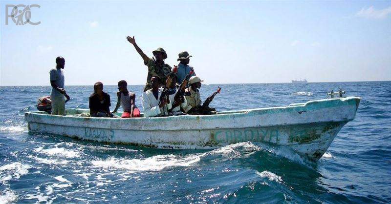 За таганрогского моряка и его товарищей, захваченных в Гвинейском заливе, пираты потребовали выкуп