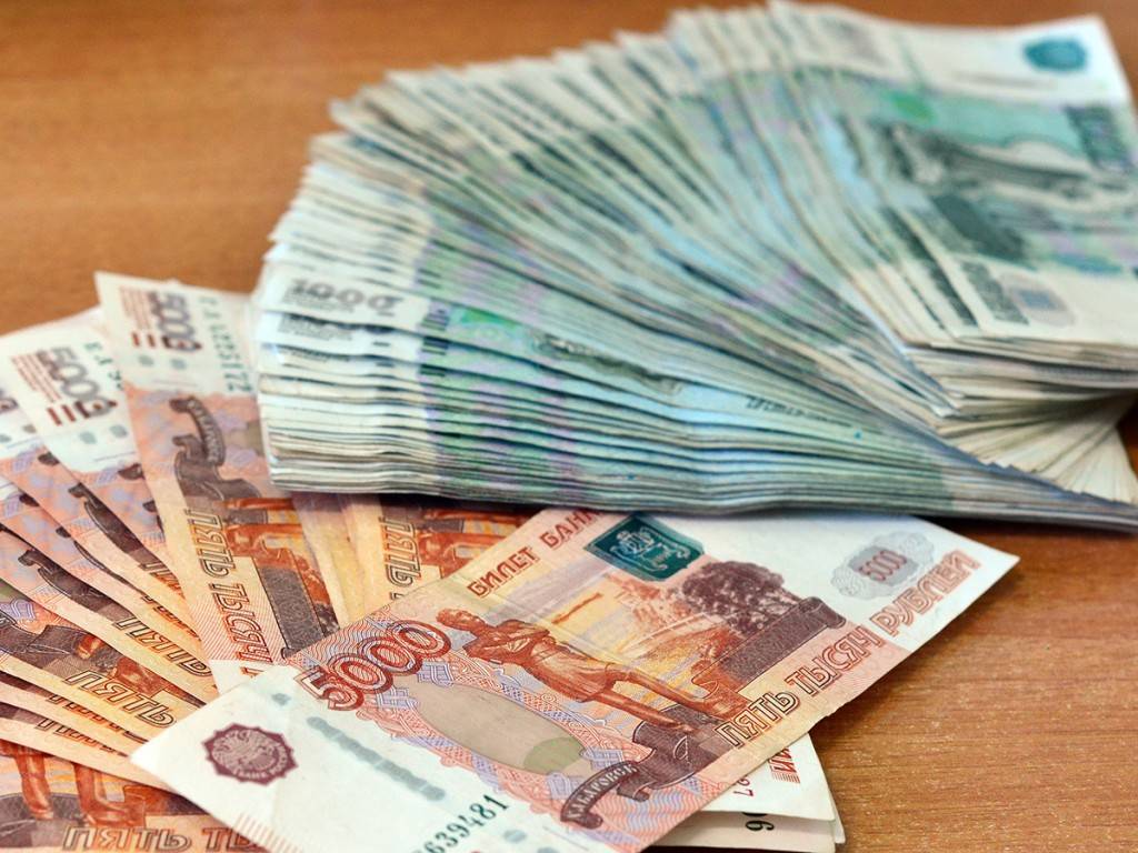 Ректоры крупных вузов Ростова зарабатывают по 4 млн рублей в год и выше