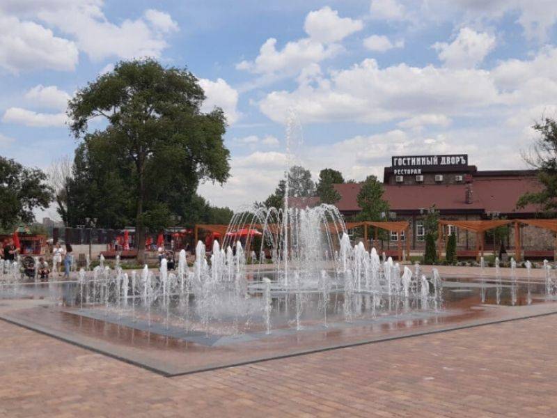 Недавно открытый интерактивный фонтан в парке «Левобережный» выключили до августа