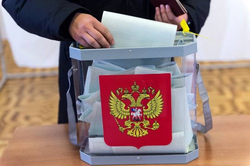 Оппозиционные партии призывают отменить трехдневные выборы на Дону