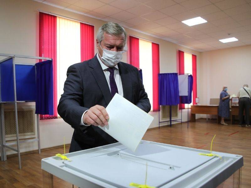 Ростовский кандидат в губернаторы Василий Голубев стал самым «дорогим» в России