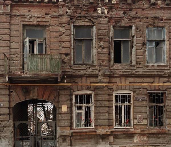 В Ростове на 90 дней приостановили снос дома на Станиславского после общественного резонанса