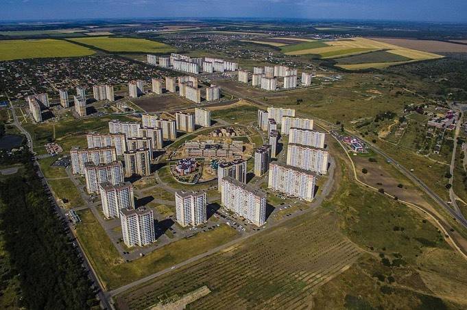 Разграбленные квартиры в Суворовском отдали нуждающимся ростовчанам
