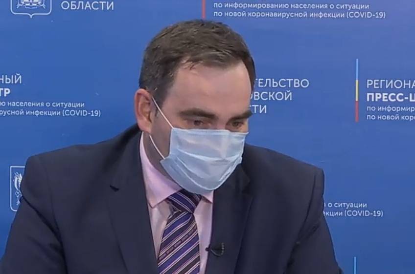 Глава минздрава Ростовской области Юрий Кобзев: подавляющее число привившихся от COVID-19 чувствуют себя нормально
