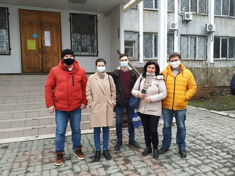 В Таганроге в соцсетях предложили скинуться на оплату штрафов пятерым участникам пикета 31 января