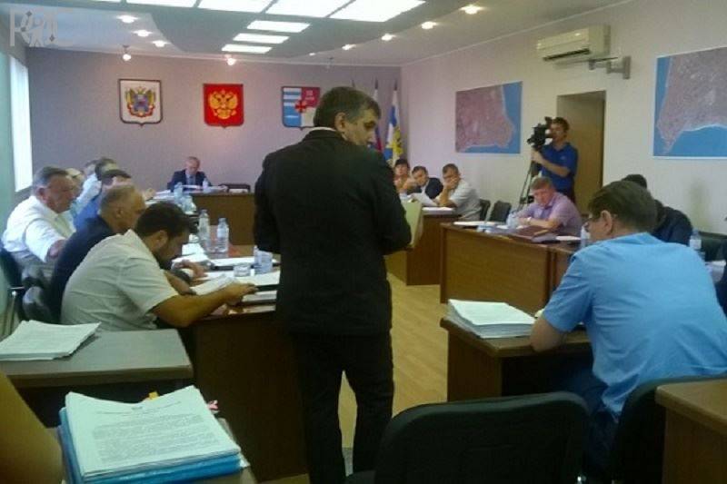 Суд прекратил уголовное преследование начальника УЖКХ Таганрога Валерия Каргаева  «за истечением срока давности»