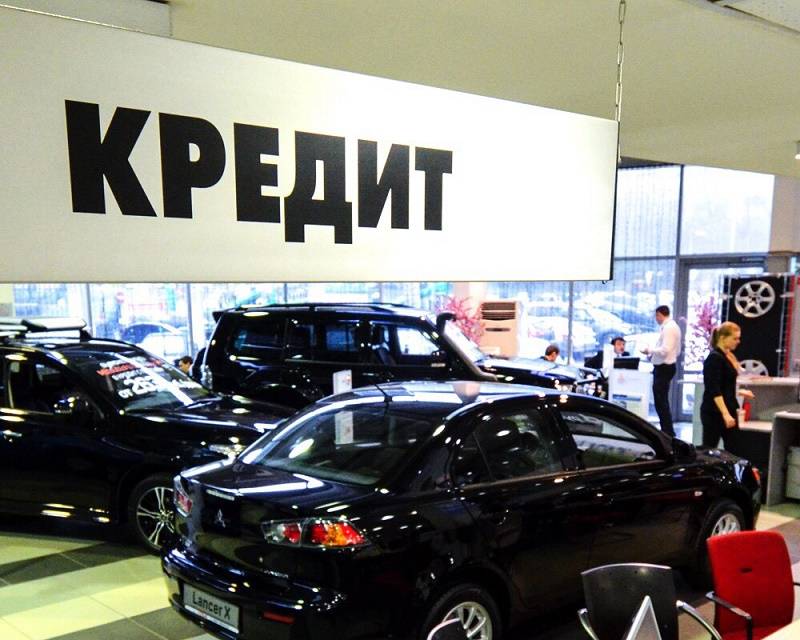 В Ростовской области в феврале граждане взяли больше автокредитов, чем годом ранее