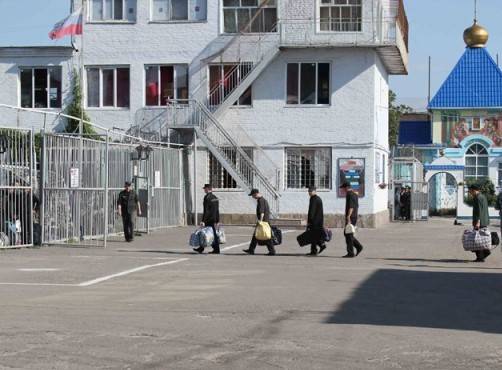 В ИК-15 Батайска несколько заключенных протестуют против перевода в другие отряды
