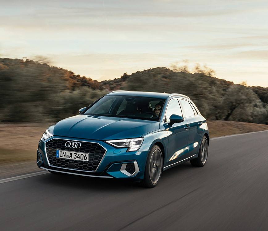Audi начала российские продажи седанов и хэтчбеков A3 нового поколения