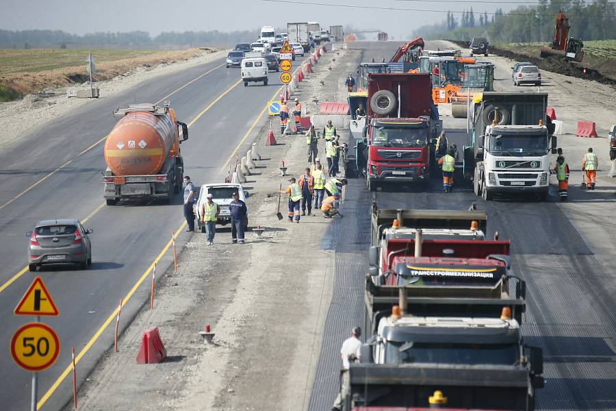 ГИБДД Ростовской области предупредила о возможных заторах в ходе дорожных ремонтов в длинные майские выходные