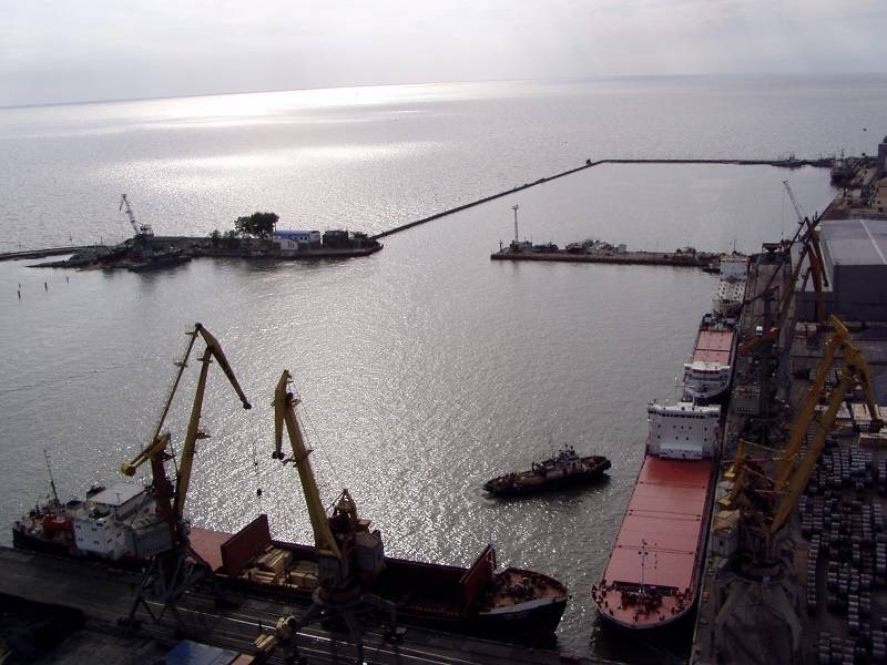 Таганрогский морской порт в 10 раз увеличил отгрузку черных металлов