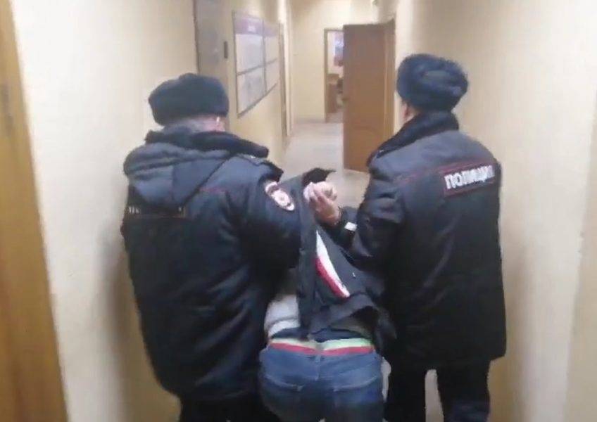 В Азове осужденные за избиение подозреваемого полицейские не признали свою вину