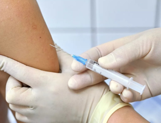 Более 20 тысяч человек вакцинировали от COVID-19 за сутки в Ростовской области