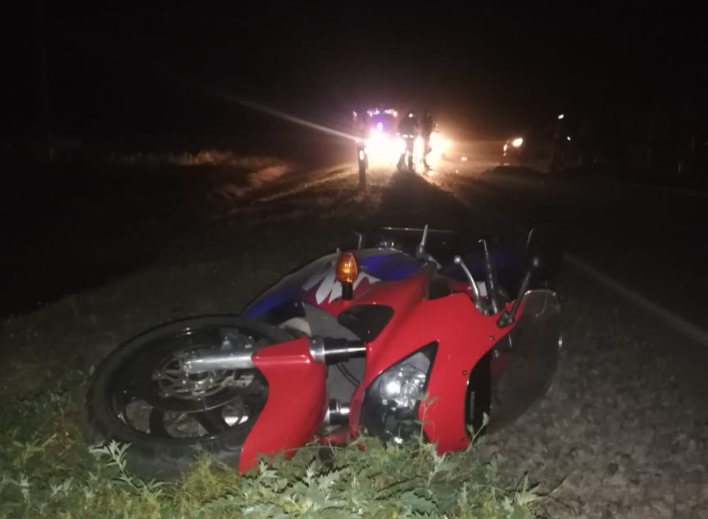 Мужчина и ребенок на мотоцикле погибли при столкновении с автомобилем