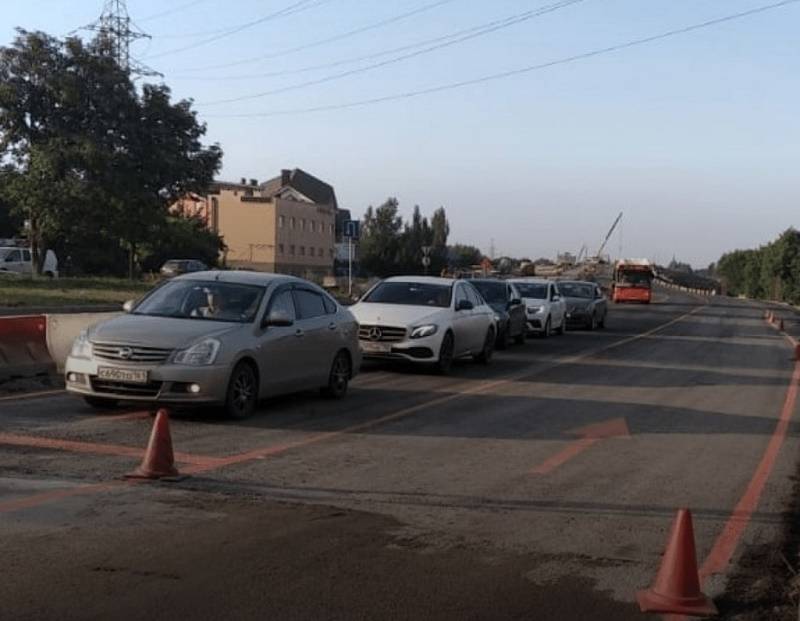 В Ростове возобновлено движение легкового транспорта по мосту на Малиновского