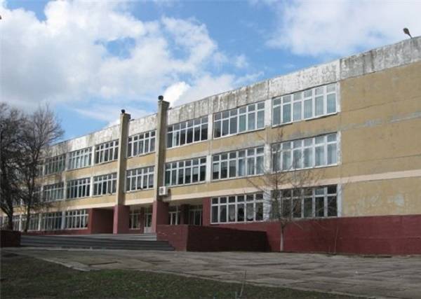 В Ростове нашли две школы с худшими результатами ЕГЭ среди выпускников