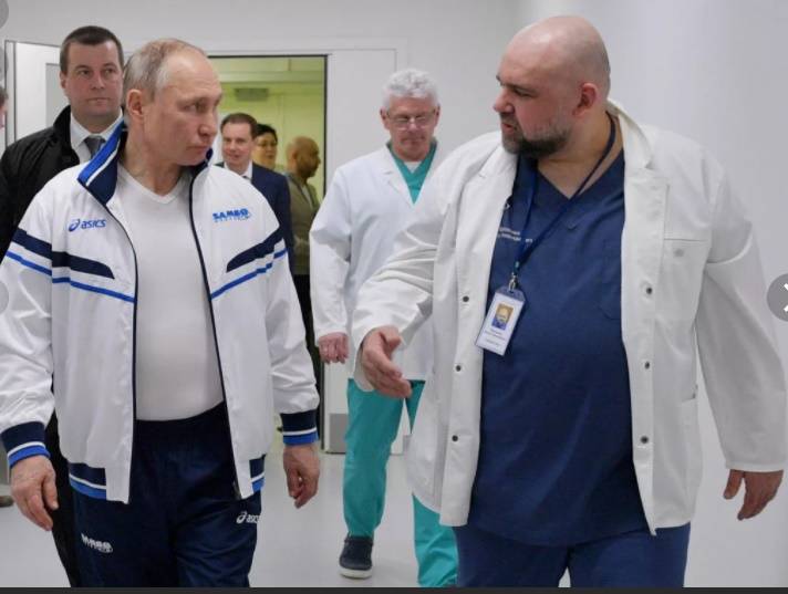 Главврач «Коммунарки» Денис Проценко поддержал врачей ковидного госпиталя в Таганроге