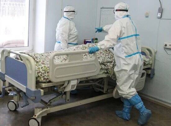 Очередной рекордный день четвертой волны коронавируса на Дону: 579 заболевших, 30 умерших