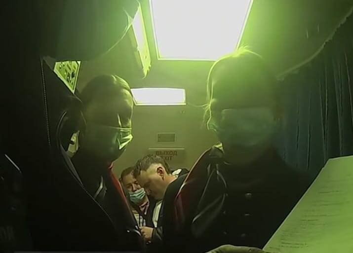Устроивший дебош на рейсе «Ростов — Шарм-эль-Шейх» буйный пассажир попал на видео