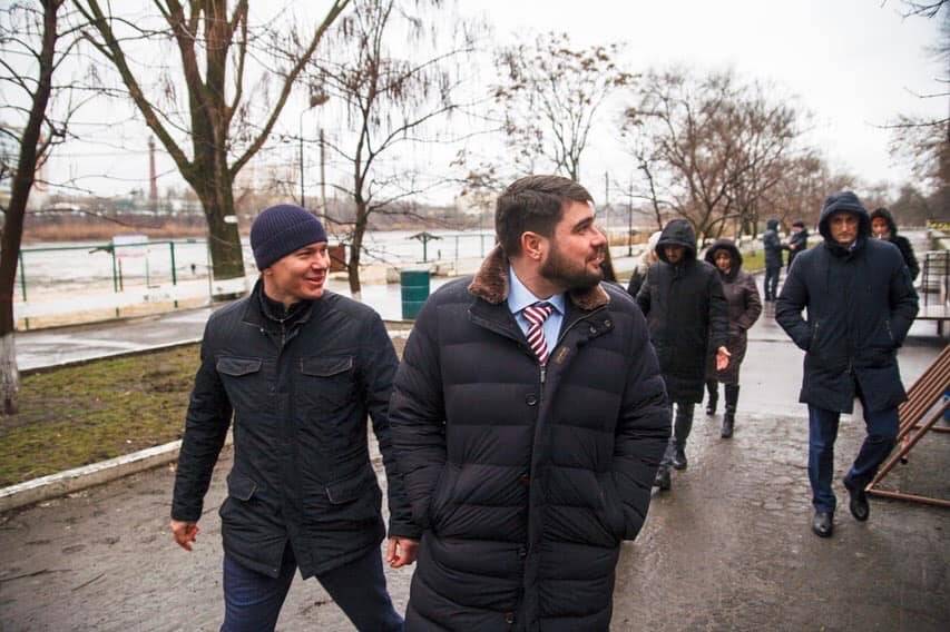 Депутат призвал ростовчан «не бодаться» за каждое дерево в парке «Дружба»