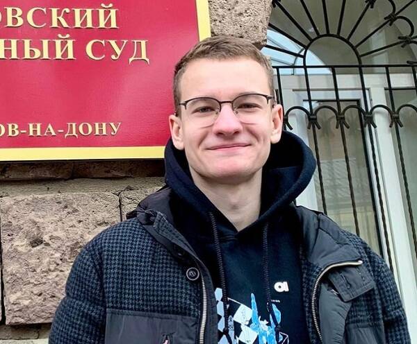 В Ростове студента юрфака решили отчислить из вуза за «критику власти» в соцсетях