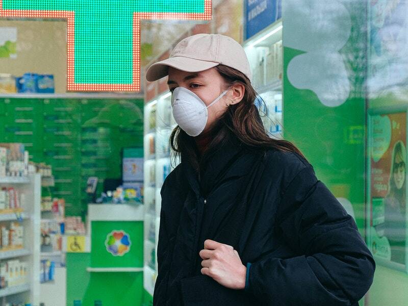 В Астраханской области обнаружены запасы бесплатных лекарств от COVID-19 на 42 млн рублей