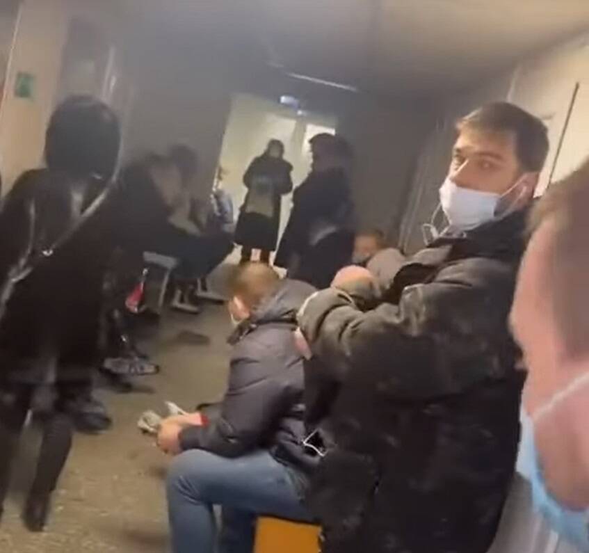 Власти Ростова извинились перед жителями за коллапс в поликлиниках
