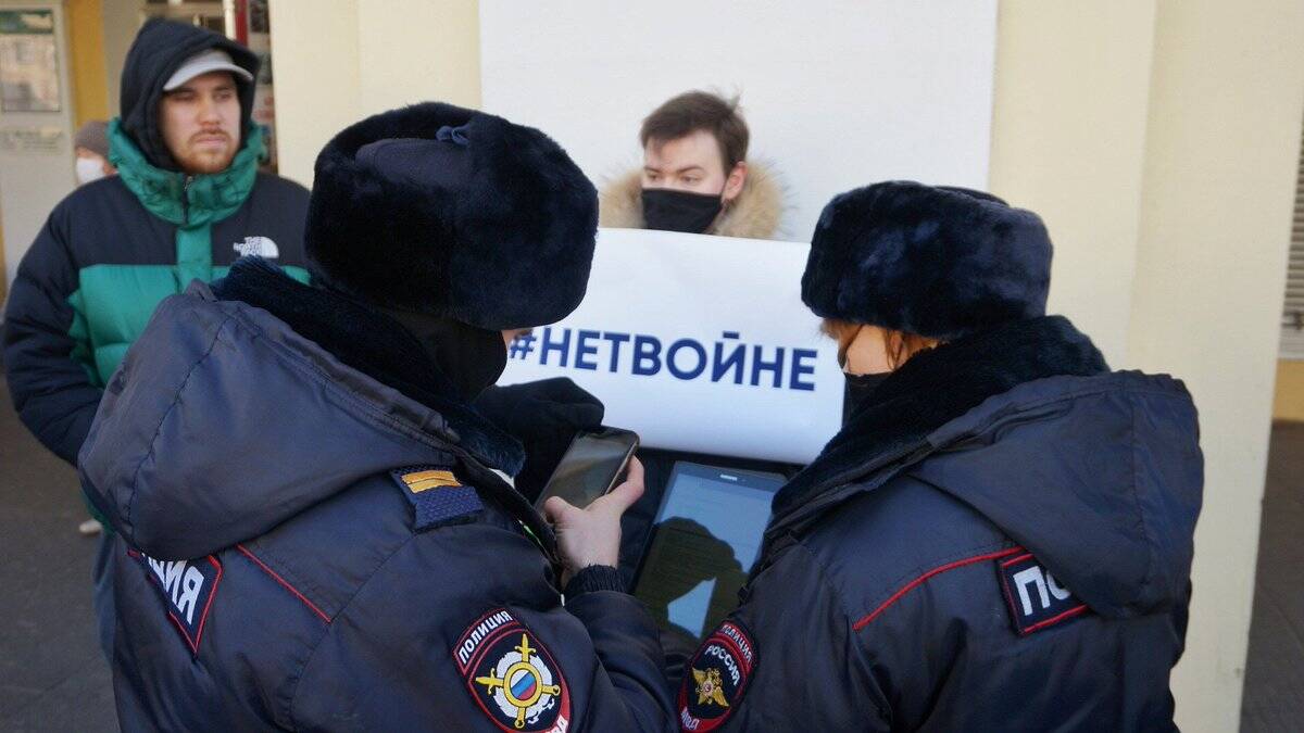 Полиция Ростова будет пресекать все акции протеста против спецоперации российских войск в Украине