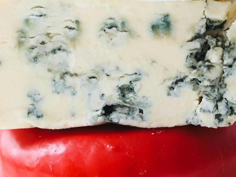 В Ростовской области запустят производство элитного сыра с голубой плесенью