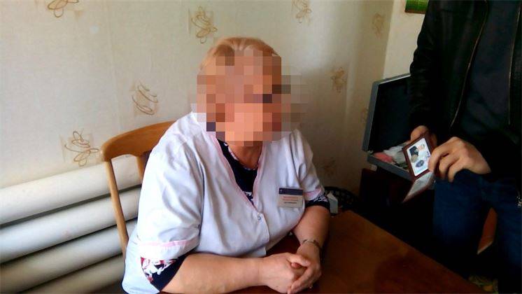В Ростове поймали на крупных взятках зам главврача одной из больниц
