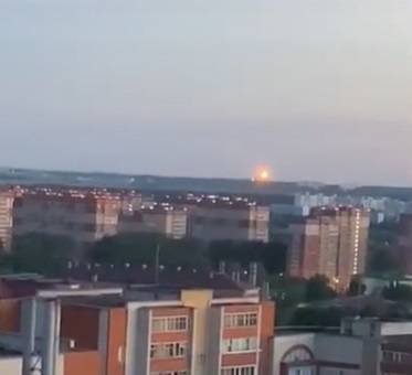 Опубликовано видео крушения военного Ил-76 с горящим двигателем под Рязанью