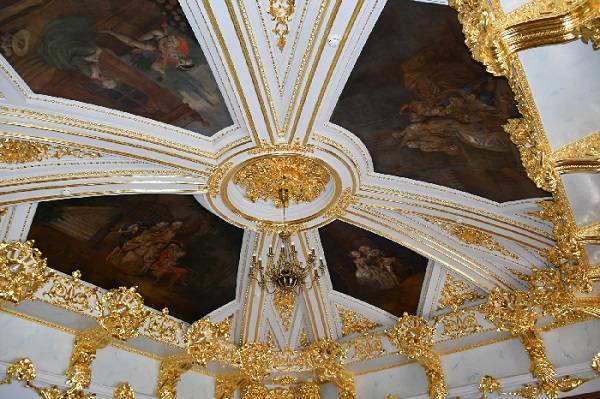 Реставрация дворца Алфераки в Таганроге за 185,6 млн рублей завершена в июле