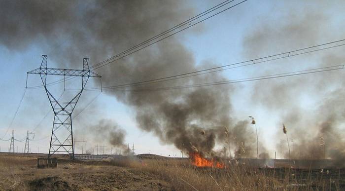 «Россети Юг» попросили «не распространять преждевременные версии» причины пожара в Усть-Донецком районе