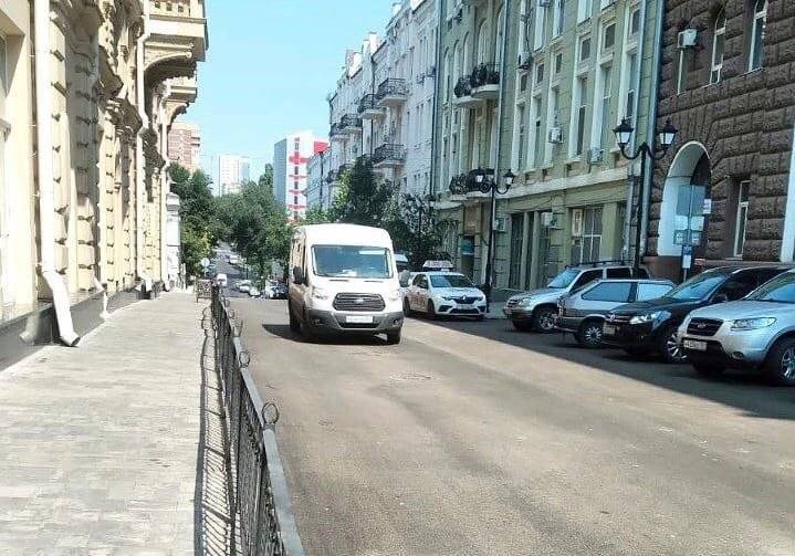 В Ростове раньше срока открыли движение на участке переулка Семашко