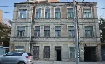 В Ростове рухнула стена у столетнего доходного дома Билинских