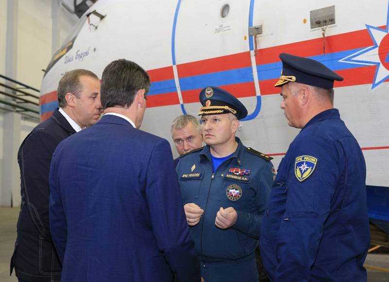 Глава МЧС Александр Куренков прибыл в Таганрог 27 сентября