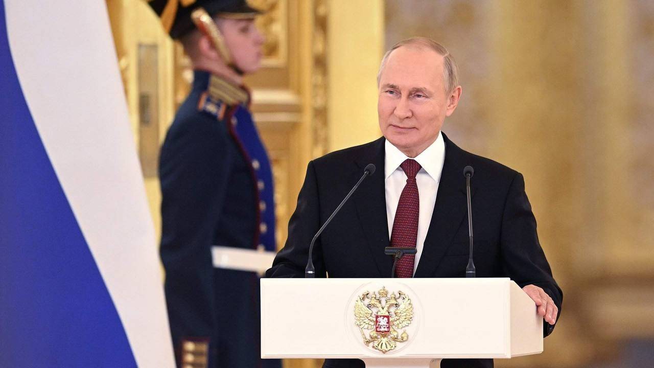 Путин подписал договоры о вхождении четырех новых регионов в состав РФ