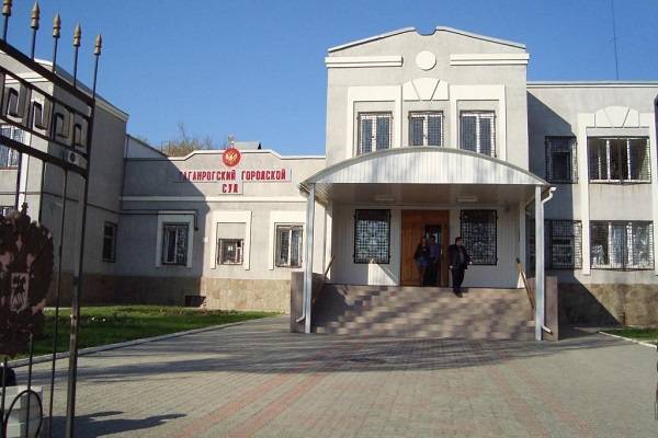 В приграничных с зоной СВО судах Ростовской области начнут бронировать окна