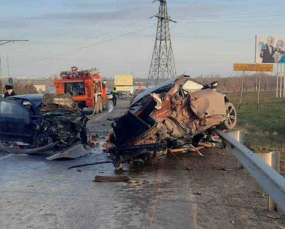 В смертельном ДТП на трассе «Ростов-Азов» погиб водитель BMW и выжил младенец