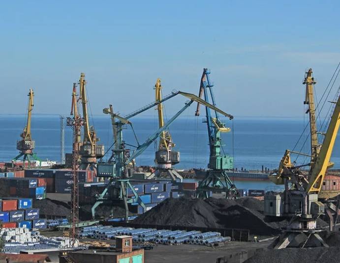 Владимир Лисин продал Таганрогский порт малоизвестному ООО «Лемар»