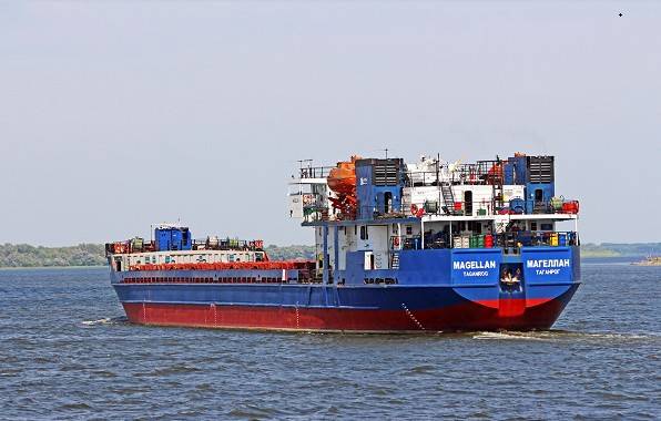 Батайская фирма «Азовсторфлот» купила на торгах конфискованное у ростовской компании судно втрое дороже стартовой цены