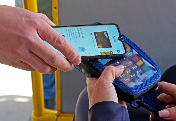 В Ростове с 1 июня пассажиры со смартфонами и картами «Мир» смогут сэкономить восемь рублей на поездке