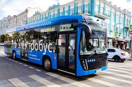Алексей Логвиненко пообещал,что новые электробусы появятся на маршрутах в Ростове до конца года.
